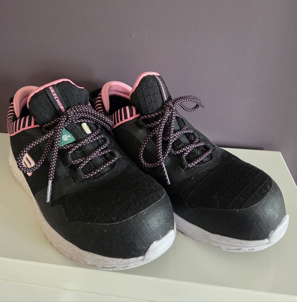 Sketchers Work Shoe Sz.8